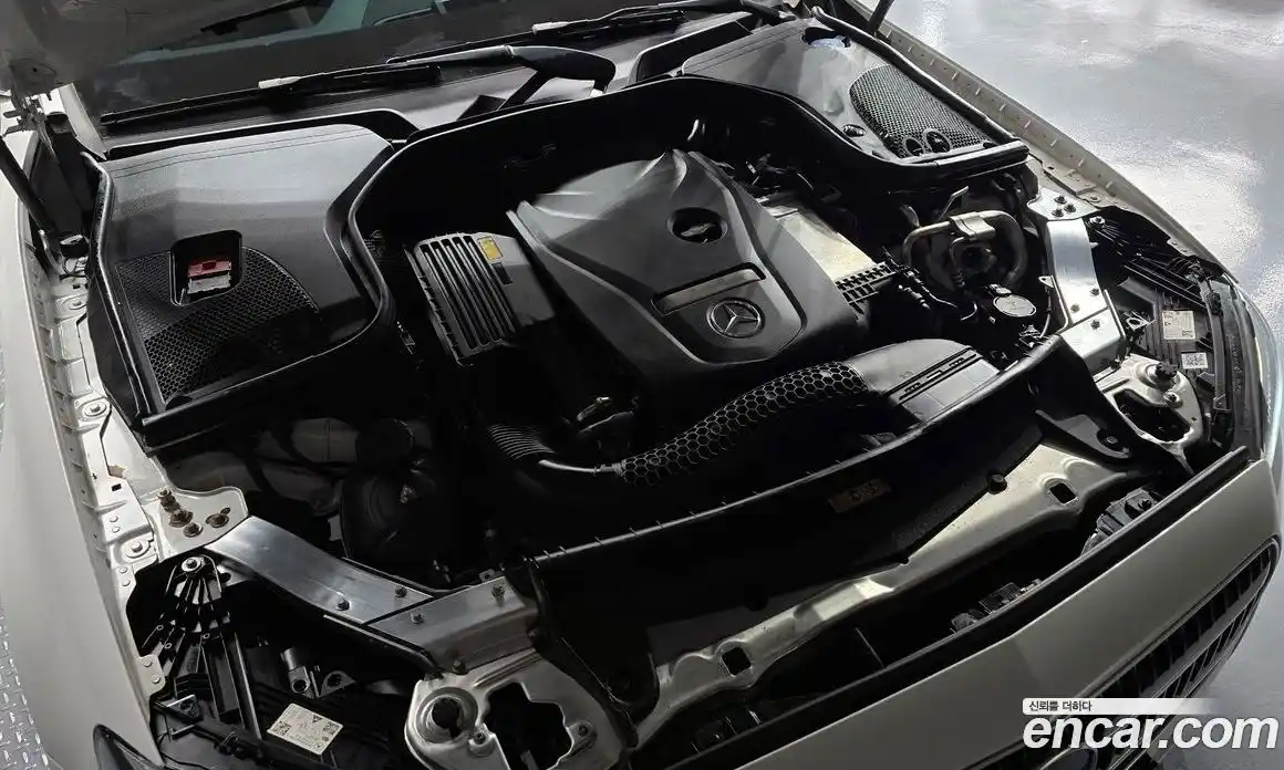 Mercedes-Benz E-Class 2023 2.0 Автомат в Москве № 141163, фото 6