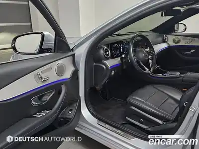 Mercedes-Benz E-Class 2021 2.0 Автомат в Москве № 141992, миниатюра 11