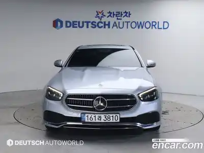 Mercedes-Benz E-Class 2021 2.0 Автомат в Москве № 141992, миниатюра 3