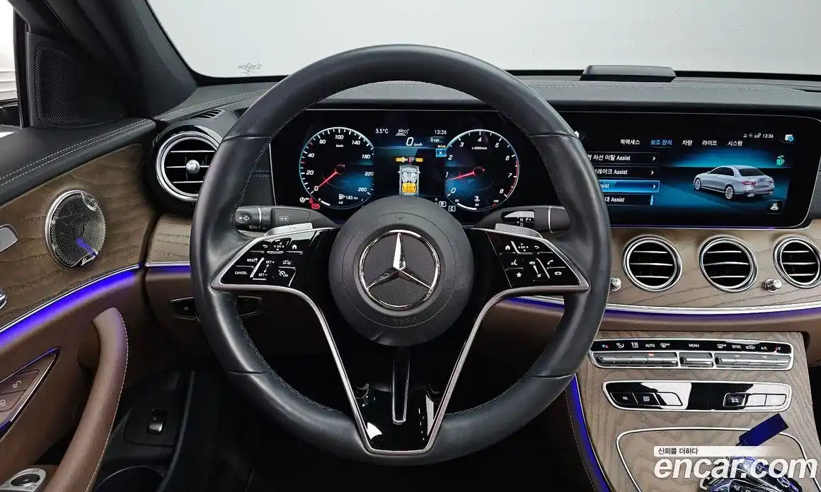 Mercedes-Benz E-Class 2022 2.0 Автомат в Москве № 142326, фото 13