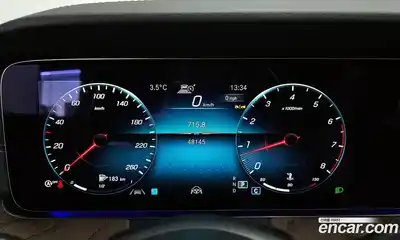 Mercedes-Benz E-Class 2022 2.0 Автомат в Москве № 142326, миниатюра 8