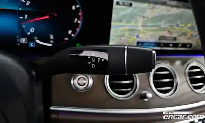 Mercedes-Benz E-Class 2022 2.0 Автомат в Москве № 142326, миниатюра 9