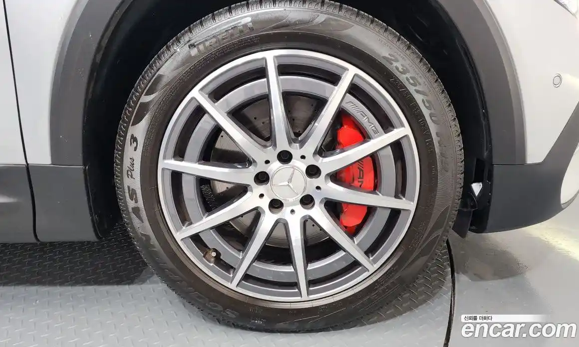 Mercedes-Benz GLB-Class 2022 2.0 Автомат в Москве № 142629, фото 17