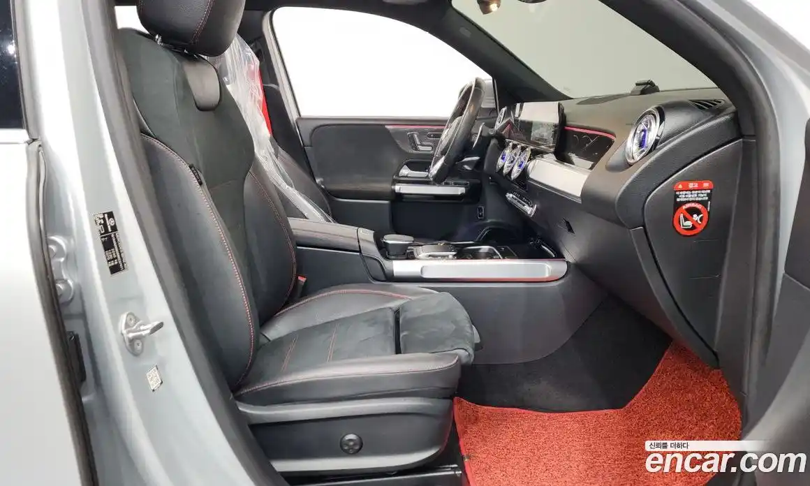 Mercedes-Benz GLB-Class 2022 2.0 Автомат в Москве № 142629, фото 20