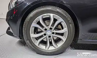 Mercedes-Benz C-Class 2017 2.0 Автомат в Москве № 143395, миниатюра 3