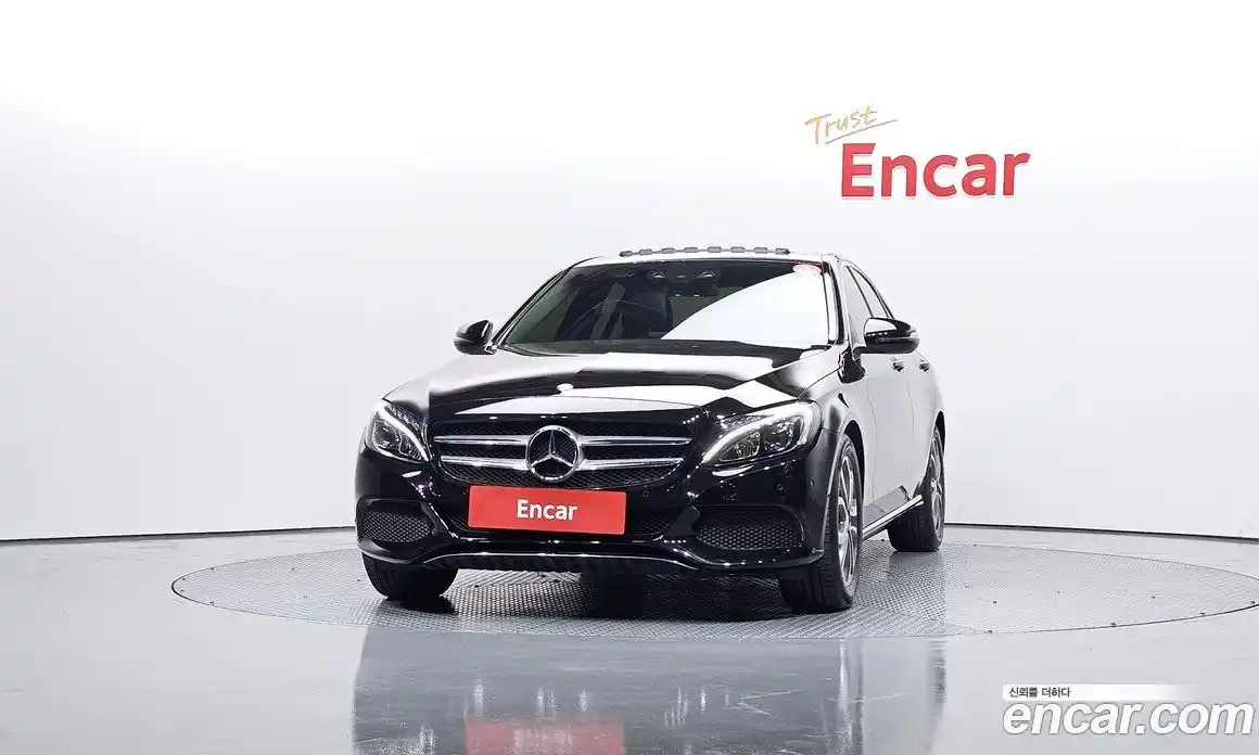 Mercedes-Benz C-Class 2017 2.0 Автомат в Москве № 143395, фото 4