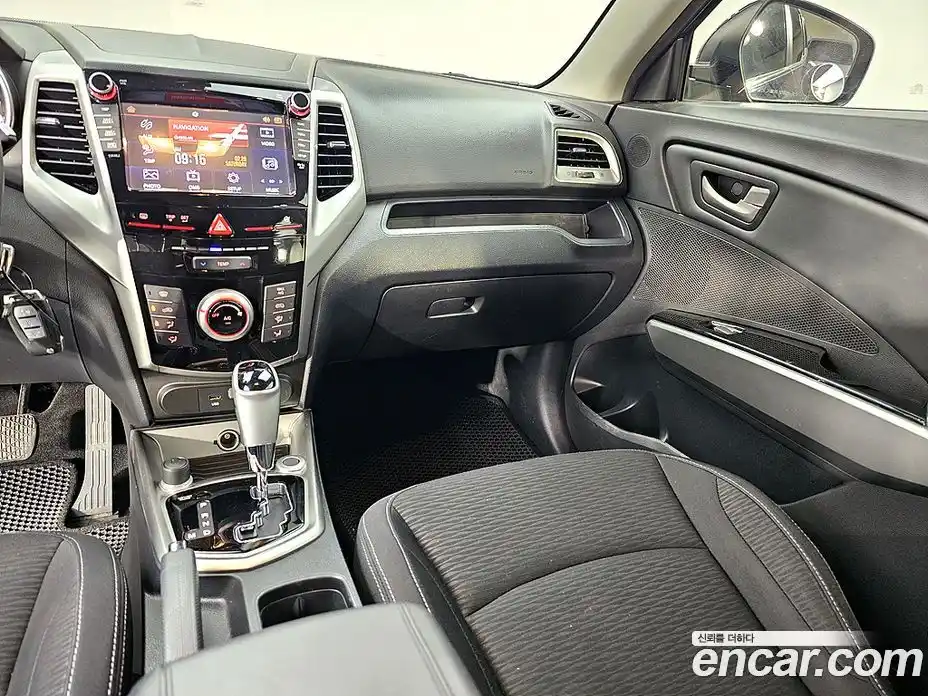 SsangYong TIBOLI 2016 1.6 Автомат в Москве № 146920, фото 10