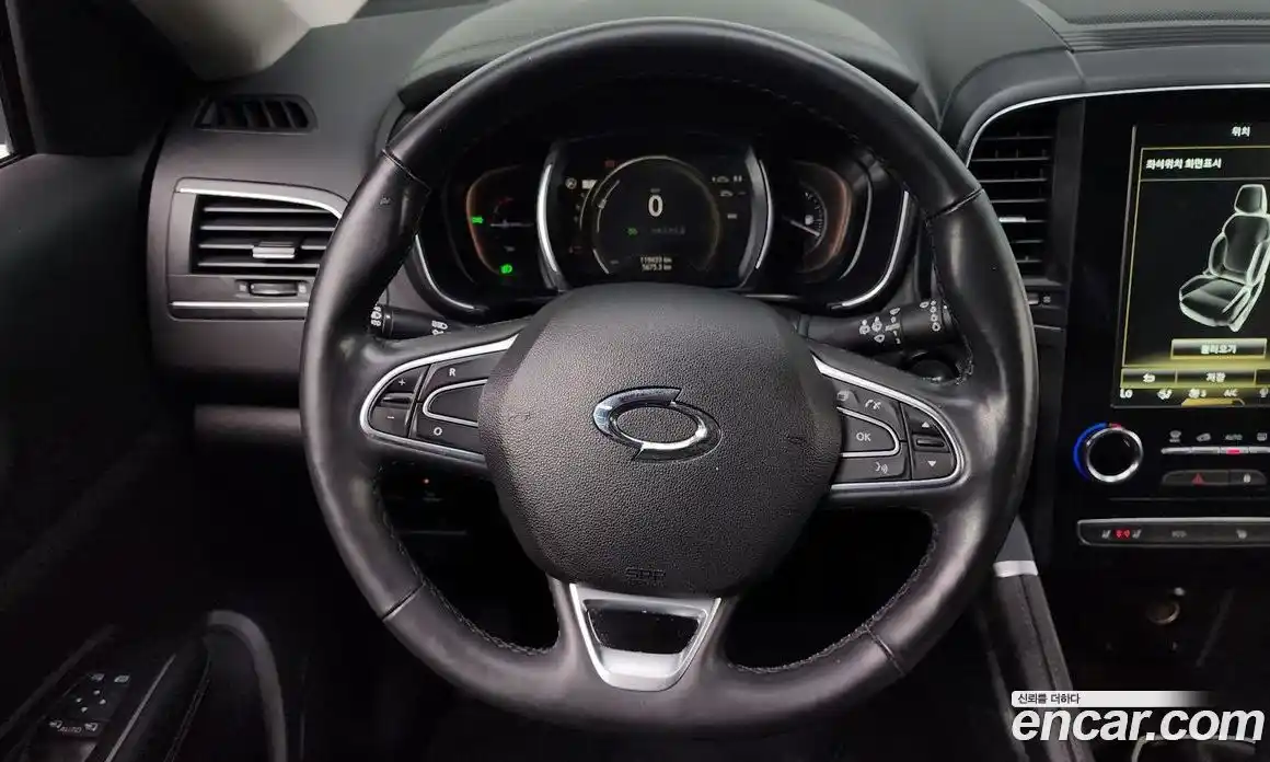 Renault QM6 2022 2.0 Автомат в Москве № 148485, фото 17