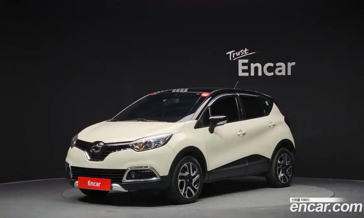 Renault QM3 2014 1.5 Автомат в Москве № 150487, фото 16