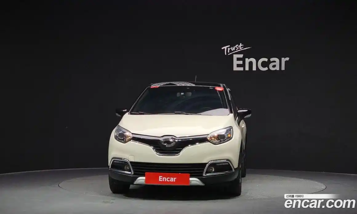 Renault QM3 2014 1.5 Автомат в Москве № 150487, фото 18