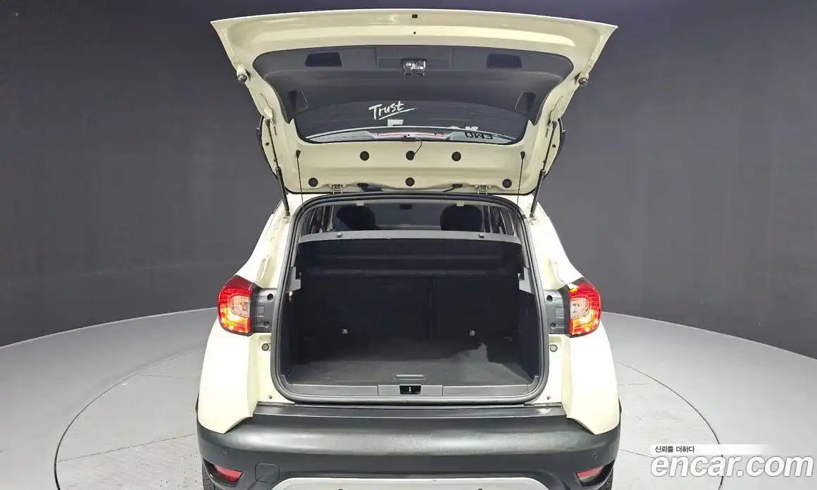 Renault QM3 2014 1.5 Автомат в Москве № 150487, фото 3