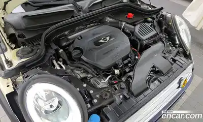 Mini Cooper 2017 1.5 Автомат в Москве № 153512, миниатюра 4