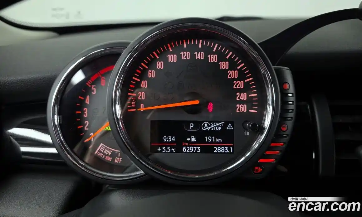 Mini Cooper 2017 1.5 Автомат в Москве № 153512, фото 7