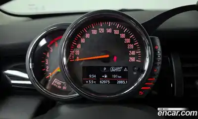 Mini Cooper 2017 1.5 Автомат в Москве № 153512, миниатюра 7