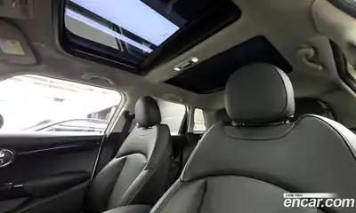 Mini Cooper 2017 1.5 Автомат в Москве № 153512, миниатюра 9