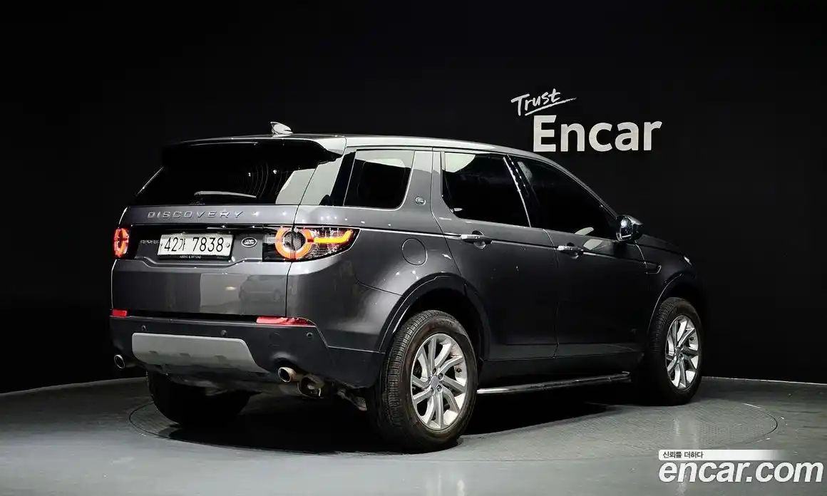 Land Rover Discovery Sport 2018 2.0 Автомат в Москве № 155196, фото 6