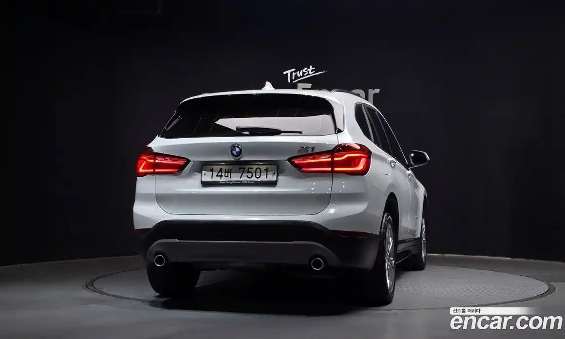 BMW X1 2018 2.0 Автомат в Москве № 157739, фото 19