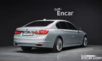 BMW 7-Series 2016 4.4 Автомат в Москве № 159431, миниатюра 2