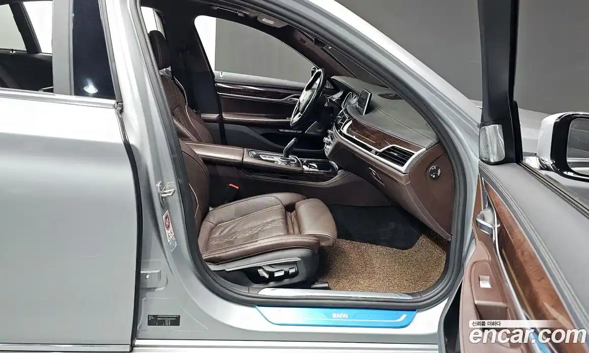 BMW 7-Series 2016 4.4 Автомат в Москве № 159431, фото 10