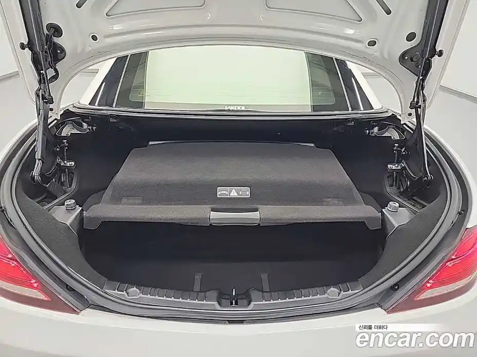 Mercedes-Benz SLC-Class 2017 2.0 Автомат в Москве № 160742, фото 17