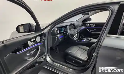 Mercedes-Benz E-Class 2018 2.0 Автомат в Москве № 160918, миниатюра 6