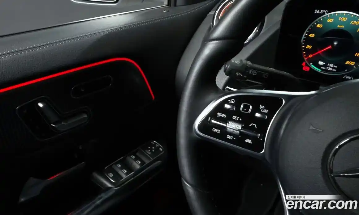 Mercedes-Benz EQA 2022 0.2 Автомат в Москве № 161238, фото 12