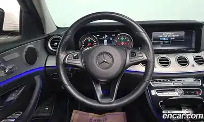 Mercedes-Benz E-Class 2018 2.0 Автомат в Москве № 161910, миниатюра 7