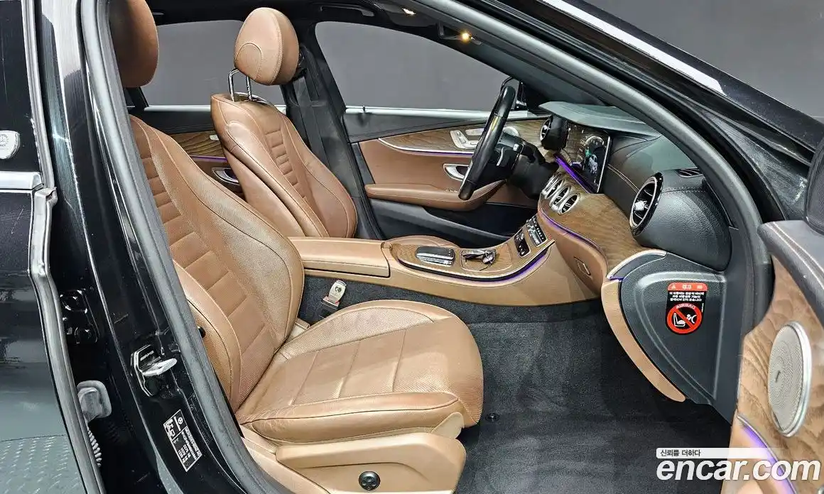 Mercedes-Benz E-Class 2022 2.0 Автомат в Москве № 162072, фото 20