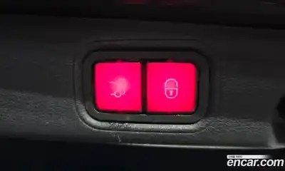 Mercedes-Benz E-Class 2022 2.0 Автомат в Москве № 162072, миниатюра 3