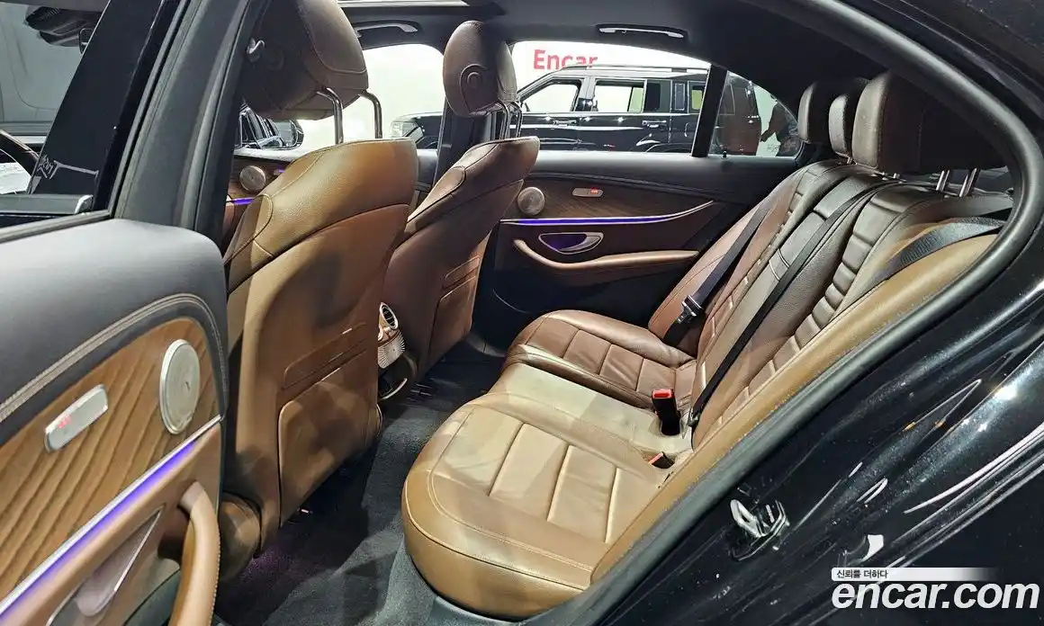 Mercedes-Benz E-Class 2022 2.0 Автомат в Москве № 162072, фото 6