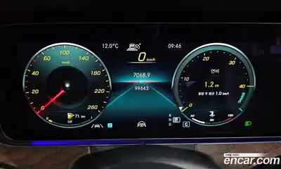 Mercedes-Benz E-Class 2022 2.0 Автомат в Москве № 162072, миниатюра 8