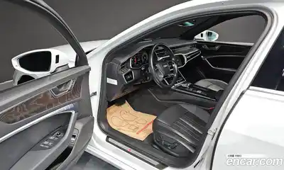 Audi A6 2021 2.0 Автомат в Москве № 163278, миниатюра 6