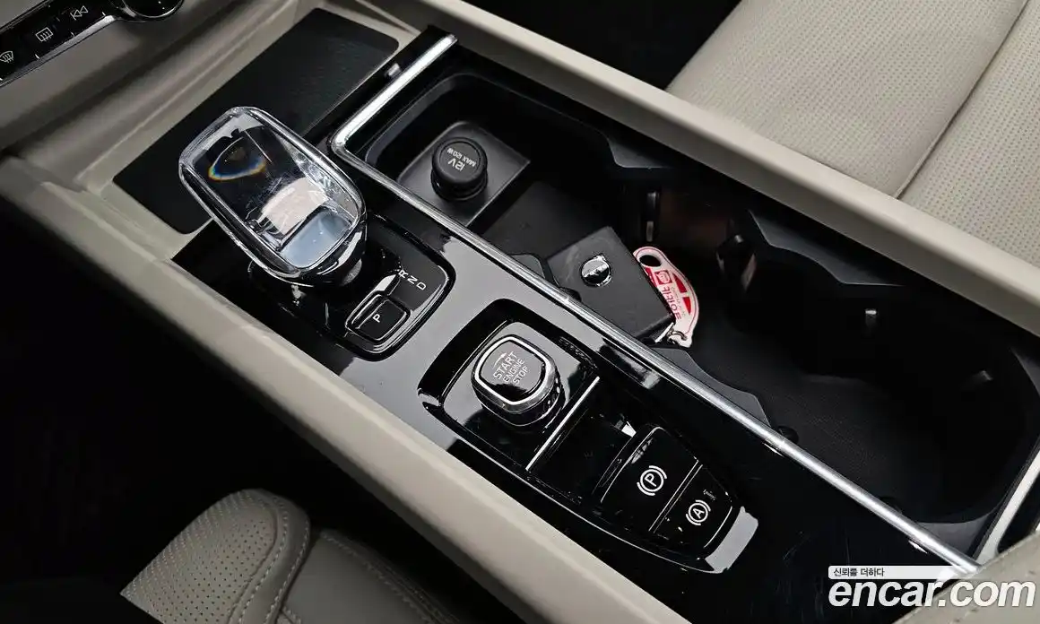 Volvo XC60 2026 2.0 Автомат в Москве № 164148, фото 15