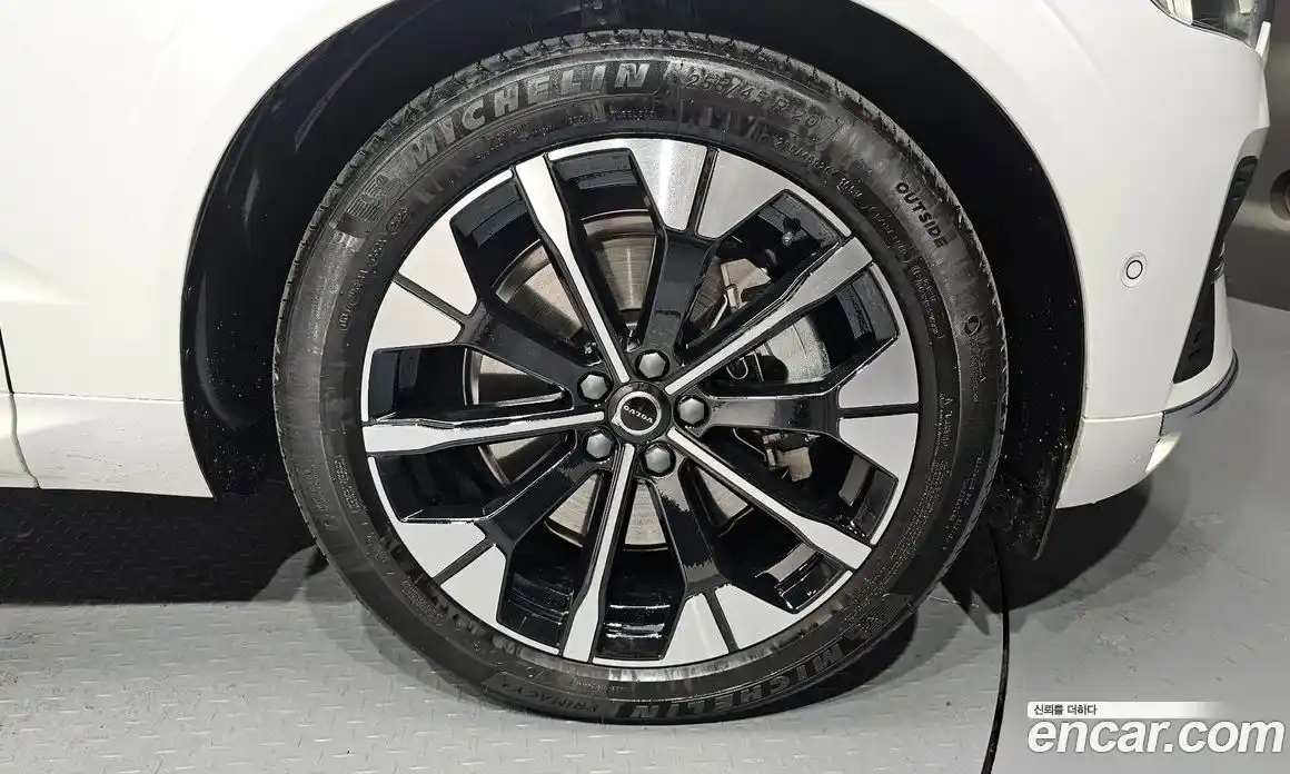 Volvo XC60 2026 2.0 Автомат в Москве № 164148, фото 3