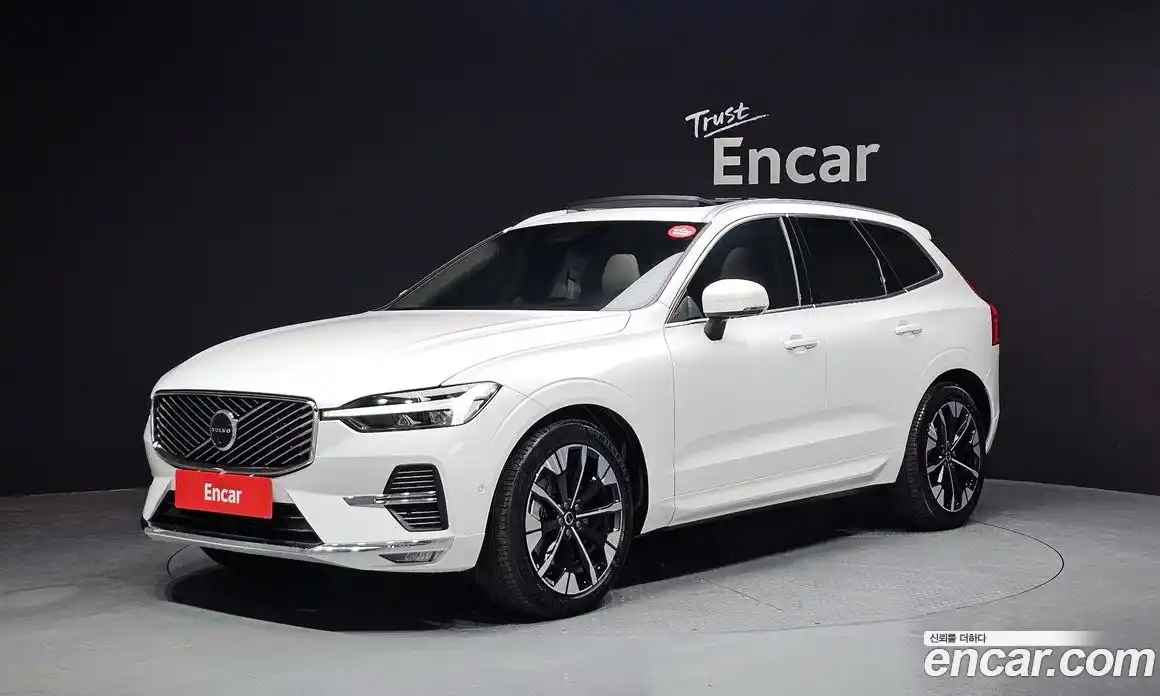 Volvo XC60 2026 2.0 Автомат в Москве № 164148, фото 7