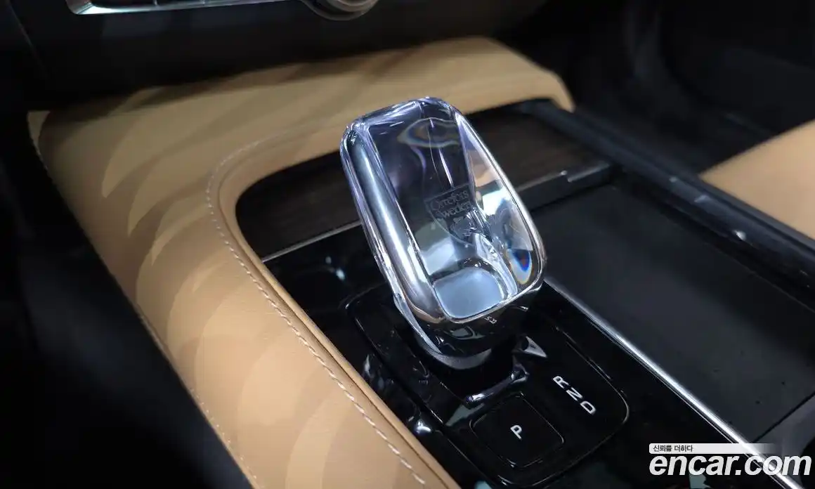 Volvo S90 2024 2.0 Автомат в Москве № 164163, фото 20