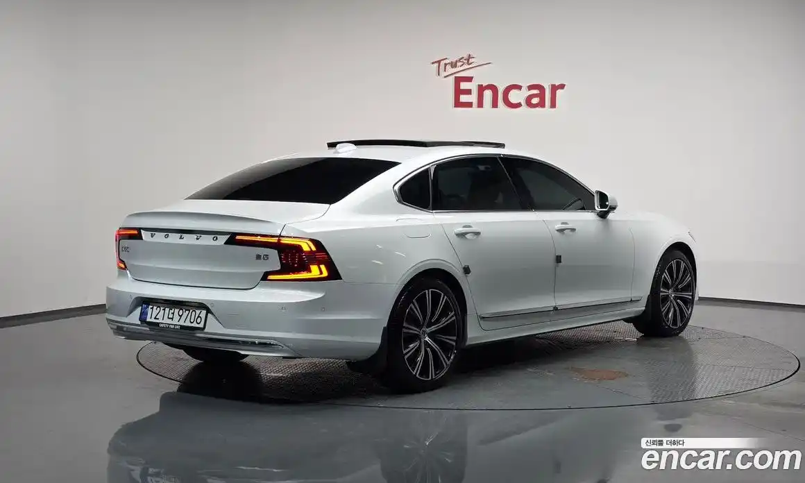 Volvo S90 2024 2.0 Автомат в Москве № 164163, фото 5