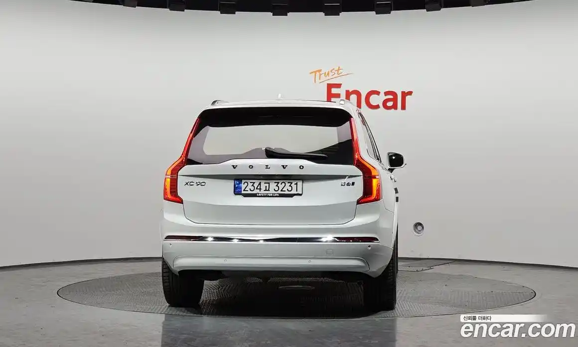 Volvo XC90 2023 2.0 Автомат в Москве № 164445, фото 9