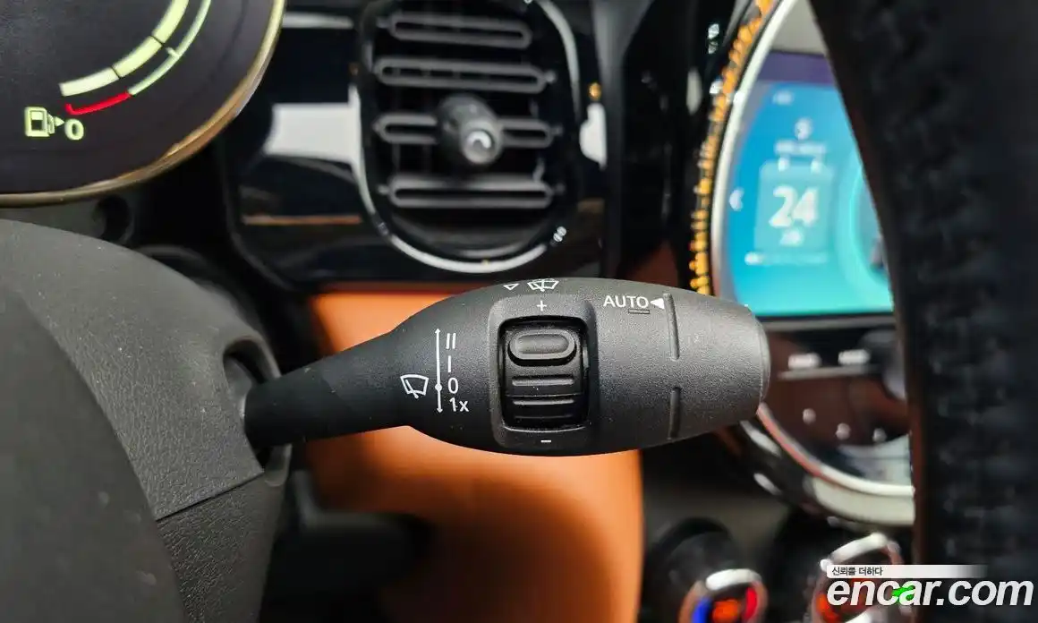 Mini Cooper Convertible 2022 2.0 Автомат в Москве № 167219, фото 11