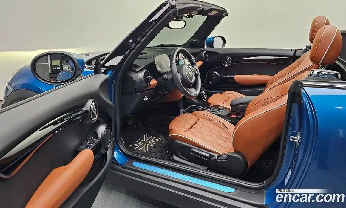 Mini Cooper Convertible 2022 2.0 Автомат в Москве № 167219, фото 12