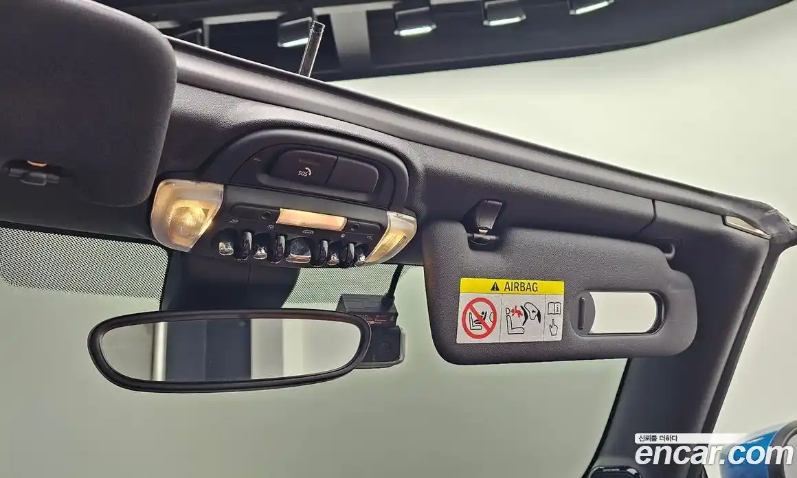 Mini Cooper Convertible 2022 2.0 Автомат в Москве № 167219, фото 14