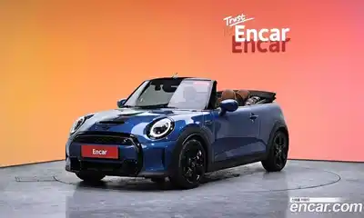 Mini Cooper Convertible 2022 2.0 Автомат в Москве № 167219, миниатюра 3