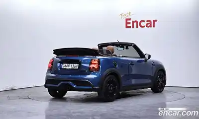 Mini Cooper Convertible 2022 2.0 Автомат в Москве № 167219, миниатюра 5