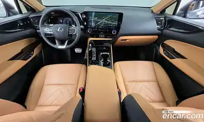 Lexus NX 2025 2.5 Автомат в Москве № 167956, миниатюра 11