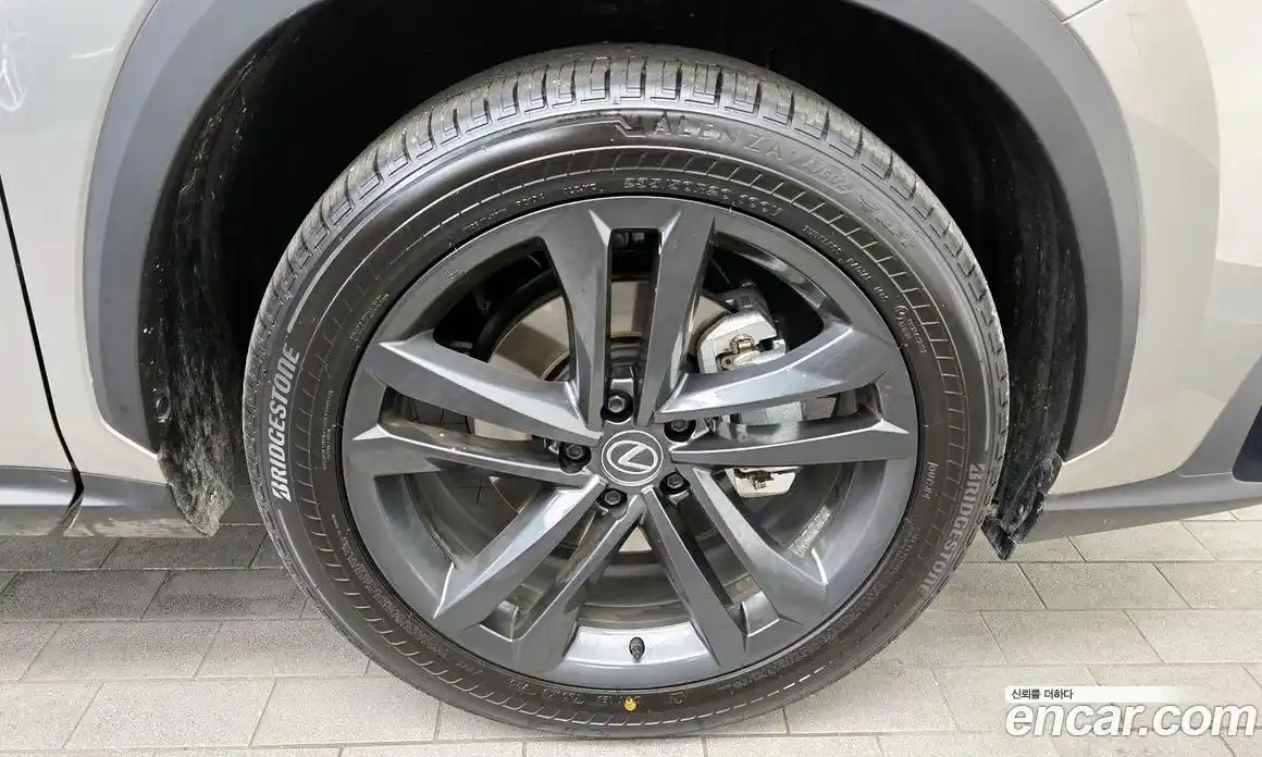 Lexus NX 2025 2.5 Автомат в Москве № 167956, фото 9