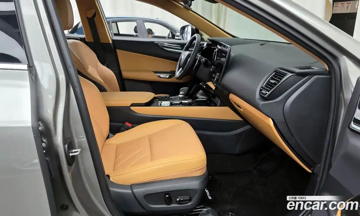 Lexus NX 2025 2.5 Автомат в Москве № 167956, фото 10