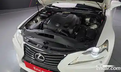 Lexus IS 2014 2.5 Автомат в Москве № 168281, миниатюра 4