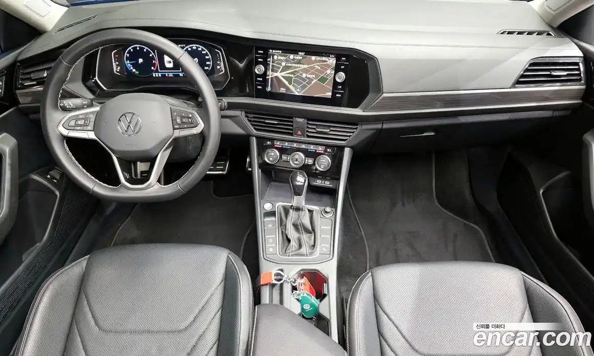 Volkswagen Jetta 2023 1.5 Автомат в Москве № 168461, фото 7