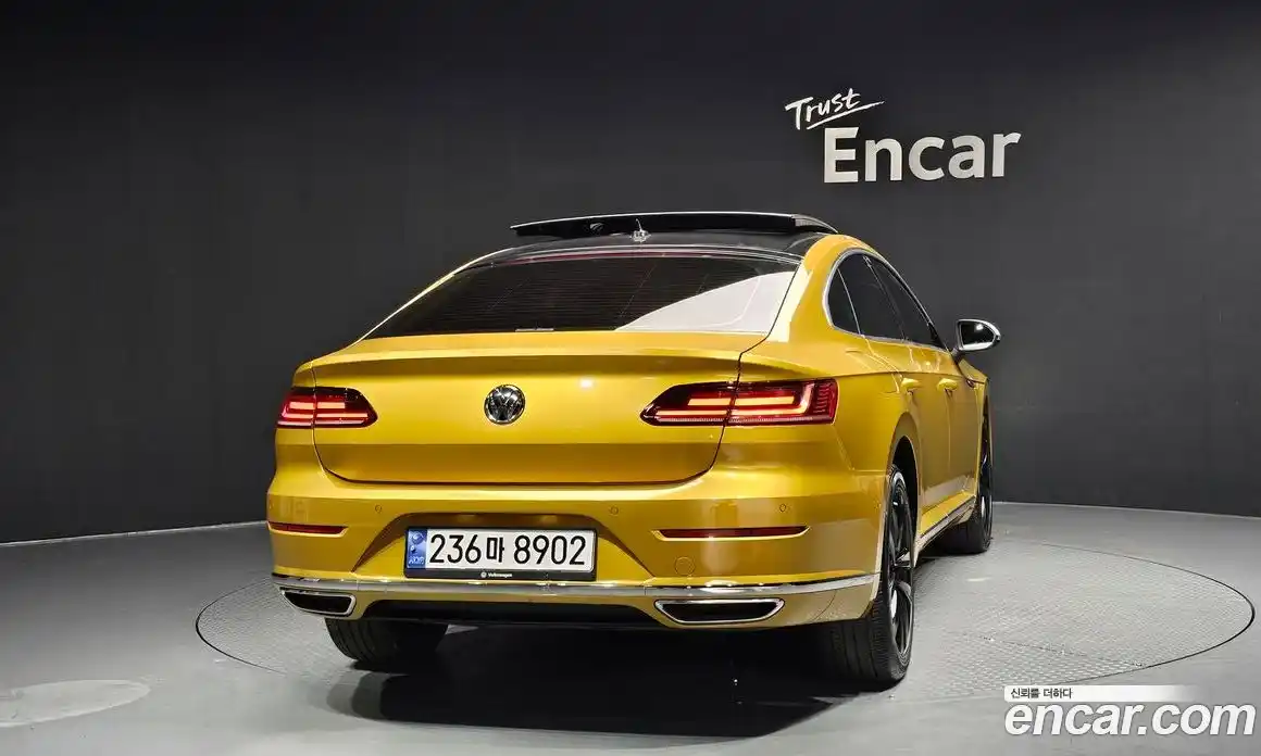 Volkswagen Arteon 2019 2.0 Автомат в Москве № 168930, фото 4