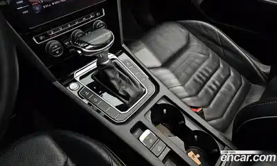 Volkswagen Arteon 2019 2.0 Автомат в Москве № 168930, миниатюра 6